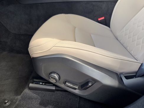 Certified 2026 Volvo XC60 B5 Plus w/ Protection Package Premier AWD/4WD image 23