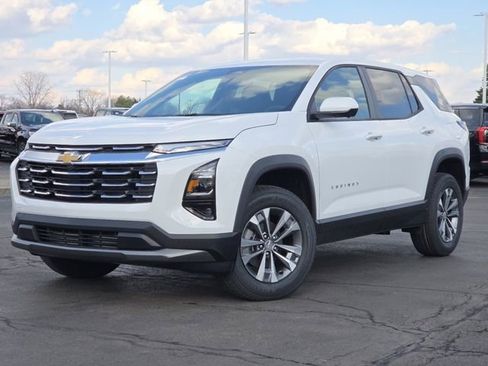 New 2026 Chevrolet Equinox LT w/ Safety and Technology Package FWD image 2
