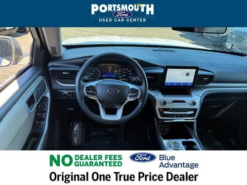 Certified 2022 Ford Explorer XLT image 7