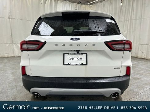New 2026 Ford Escape SE w/ PHEV Premium Package image 7