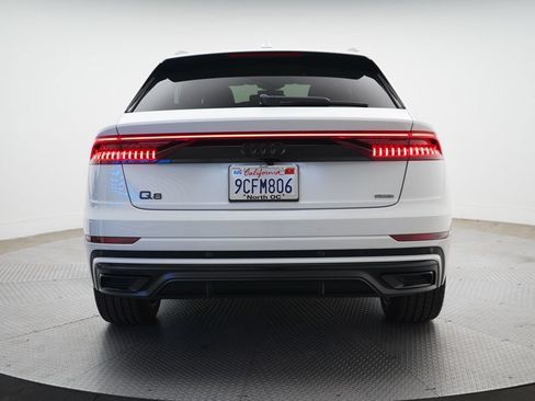 Used 2022 Audi Q8 Premium Plus AWD/4WD image 4