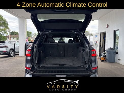 Used 2022 BMW X5 xDrive40i w/ M Sport Package image 23