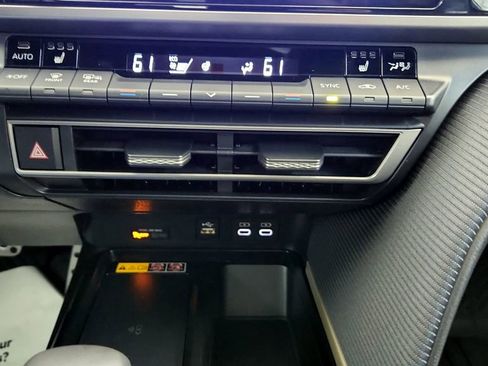 Certified 2026 Toyota Camry SE w/ Convenience Package AWD/4WD image 30