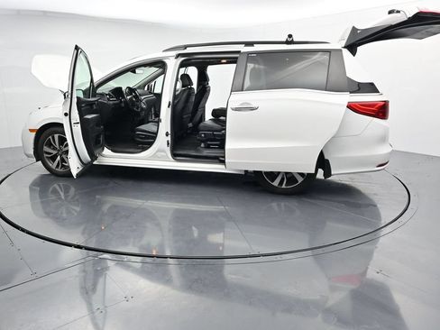 Used 2023 Honda Odyssey Touring image 28