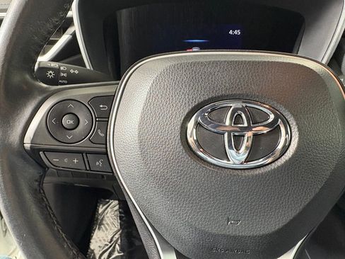 Used 2020 Toyota Corolla XSE image 25