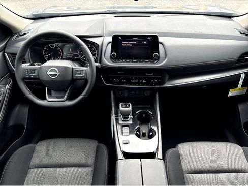 New 2026 Nissan Rogue SV image 4