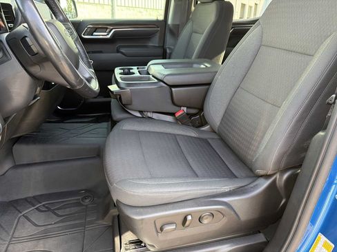 Used 2022 Chevrolet Silverado 1500 RST AWD/4WD image 19