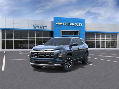 New 2026 Chevrolet Equinox LT image 9