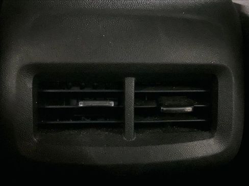 Used 2020 Chevrolet Equinox LS w/ LS Convenience Package image 12