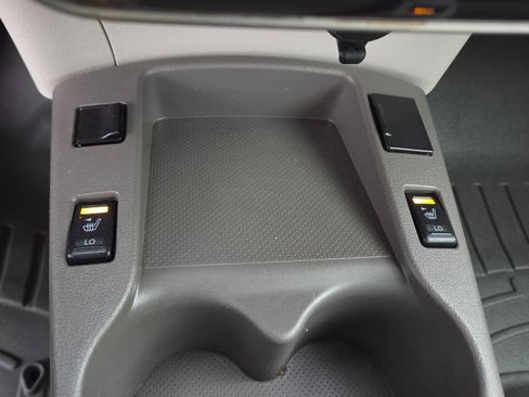 Used 2012 Nissan Leaf SV FWD image 42