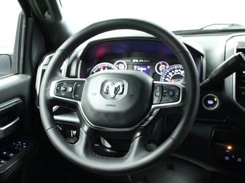 Used 2026 RAM 2500 Big Horn AWD/4WD image 17