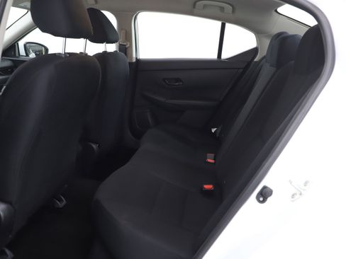 Used 2025 Nissan Sentra S image 18