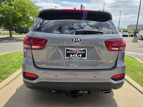Used 2019 Kia Sorento AWD w/ LX Convenience Package image 6