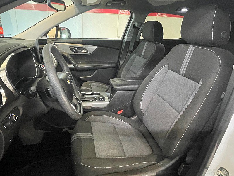 Used 2024 Chevrolet Blazer LT w/ Convenience Package FWD image 9