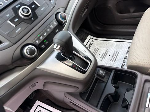 Used 2013 Honda CR-V EX image 26