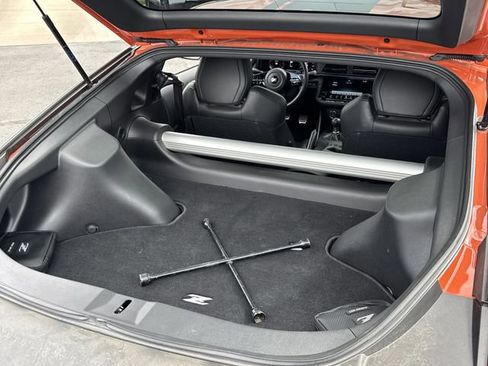 Used 2024 Nissan Z Performance w/ Heritage Edition image 17