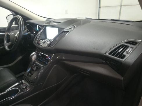 Used 2014 Ford Escape Titanium FWD image 5