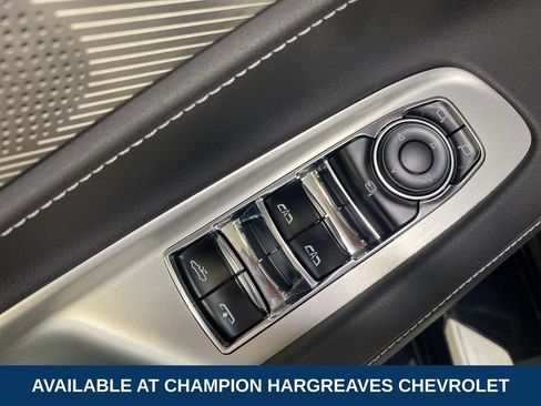 Used 2024 Chevrolet Corvette Stingray Preferred Conv w/ Z51 Performance Package RWD image 31