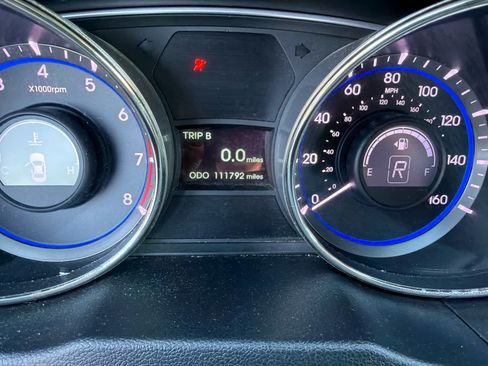 Used 2011 Hyundai Sonata GLS FWD image 10