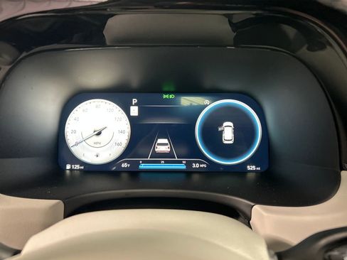 Used 2025 Hyundai Palisade Calligraphy image 14