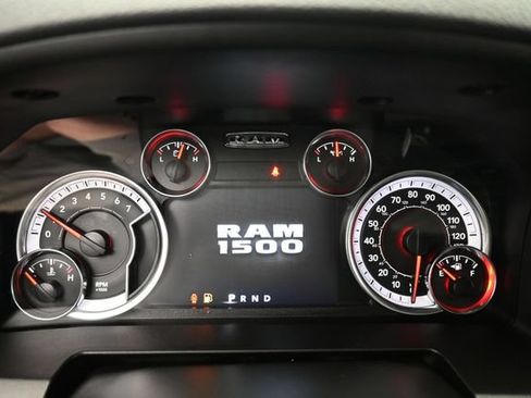 Used 2019 RAM 1500 Express w/ Wheel & Sound Group AWD/4WD image 14