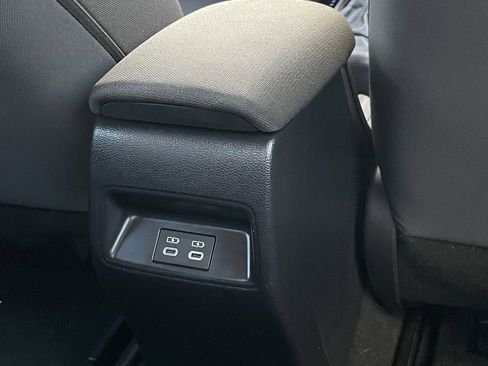 Used 2024 Toyota Corolla LE image 23