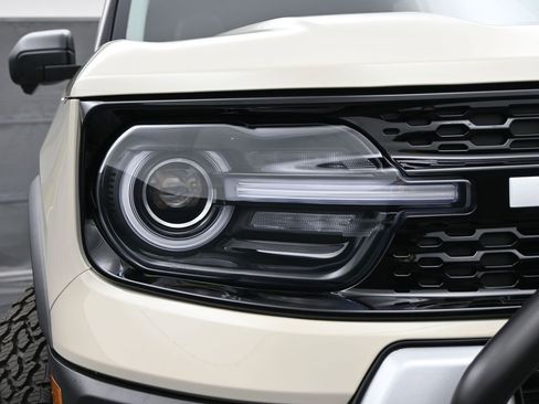 New 2025 Ford Bronco Sport Outer Banks w/ Sasquatch Outer Banks Package image 13