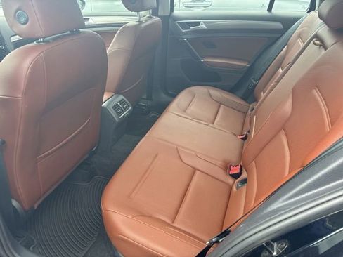 Used 2019 Volkswagen Golf Alltrack AWD/4WD image 10