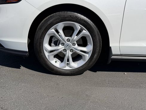 Used 2025 Honda Accord LX image 6