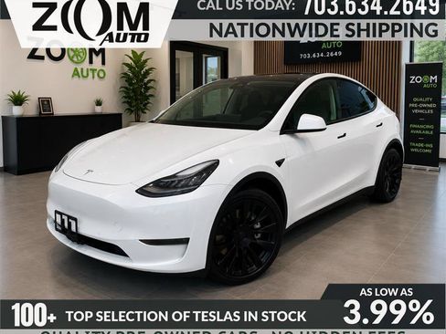 Used 2023 Tesla Model Y Long Range AWD/4WD image 1