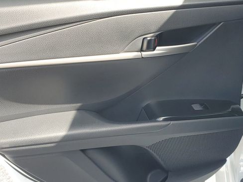 Used 2026 Toyota Camry SE image 42