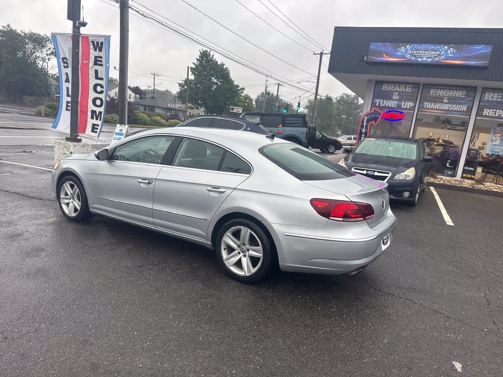 Used 2013 Volkswagen CC Sport FWD image 3