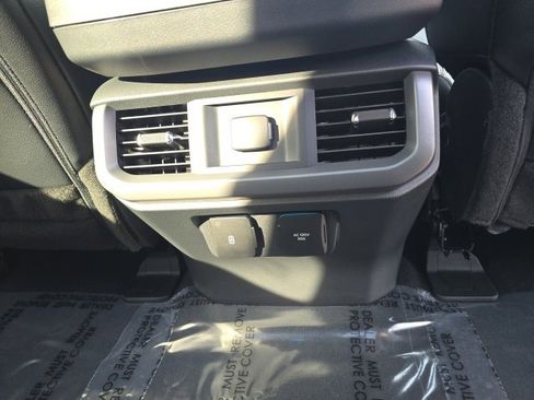 New 2025 Ford F150 Lariat w/ Equipment Group 501A Mid image 24