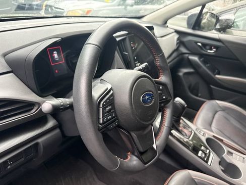 Used 2024 Subaru Crosstrek 2.5i Limited AWD/4WD image 12