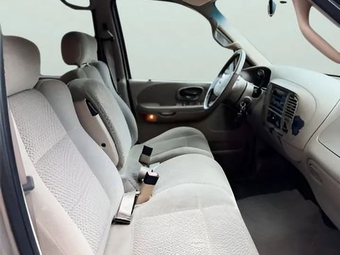 Used 2001 Ford F150 Lariat RWD image 25