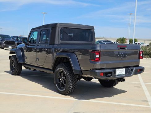 New 2026 Jeep Gladiator Mojave AWD/4WD image 5