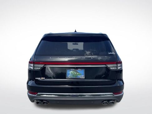 Used 2023 Lincoln Aviator Reserve w/ Equipment Group 201A AWD/4WD image 7