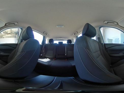 Used 2025 Nissan Rogue SV FWD image 44