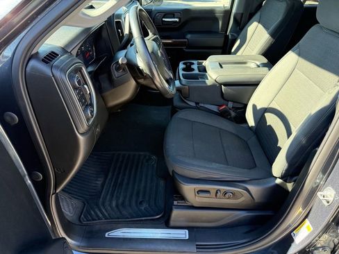 Used 2021 Chevrolet Silverado 1500 LT w/ Bed Protection Package image 11