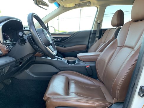 Used 2020 Subaru Outback Touring XT AWD/4WD image 11