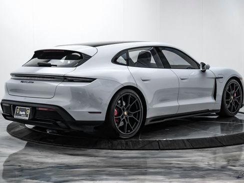 Used 2023 Porsche Taycan GTS w/ Premium Package image 13