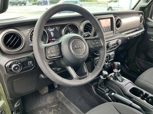Used 2023 Jeep Wrangler Sport S AWD/4WD image 3