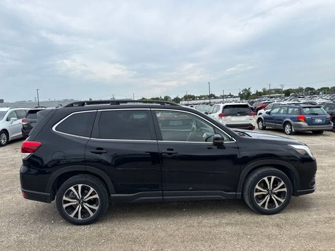 Used 2023 Subaru Forester Limited AWD/4WD image 9