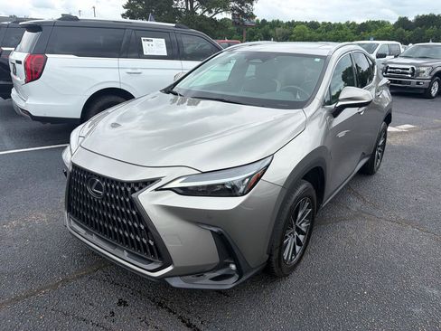 Used 2023 Lexus NX 350 AWD image 2