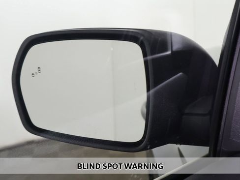 Used 2024 Ford Edge SE AWD/4WD image 3