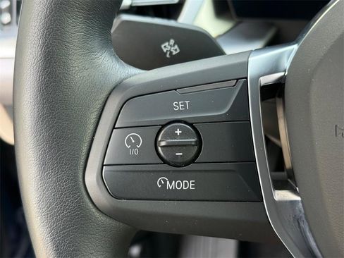 Used 2025 BMW X1 xDrive28i w/ Premium Package image 16