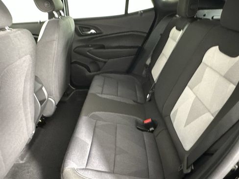 Used 2025 Chevrolet Trax RS w/ Driver Confidence Package FWD image 25
