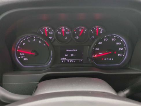 Used 2026 Chevrolet Silverado 1500 Custom Trail Boss w/ LPO, Dark Essentials Package AWD/4WD image 11