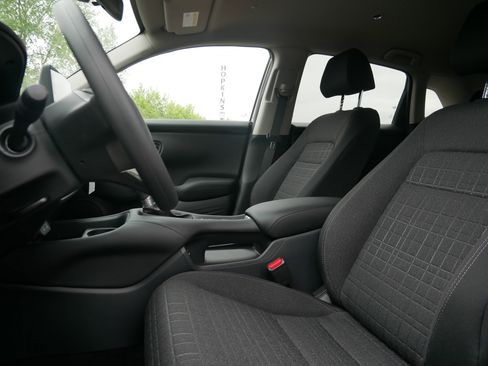 New 2027 Honda HR-V LX image 12