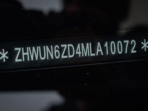 Used 2021 Lamborghini Aventador SVJ image 83